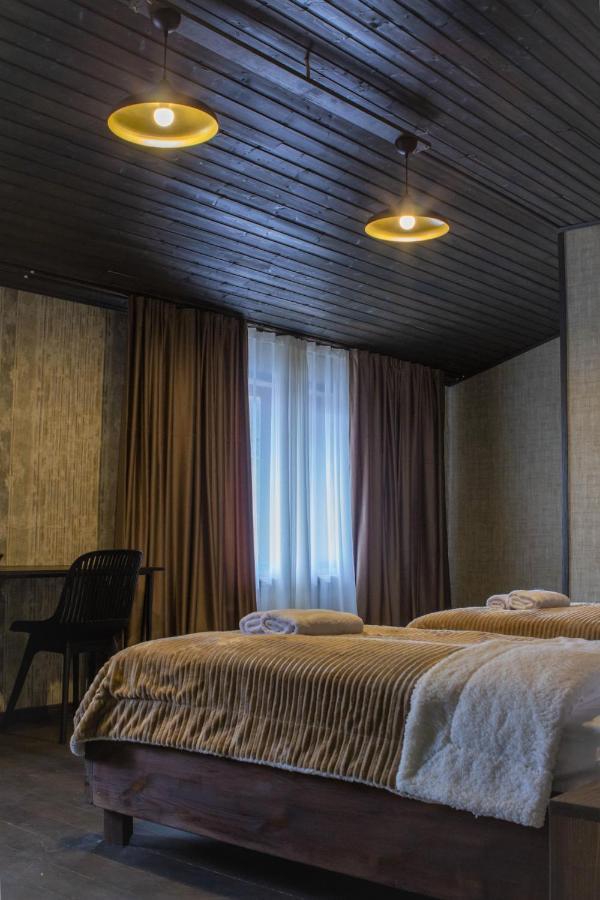 Hotel Eden Местия Экстерьер фото