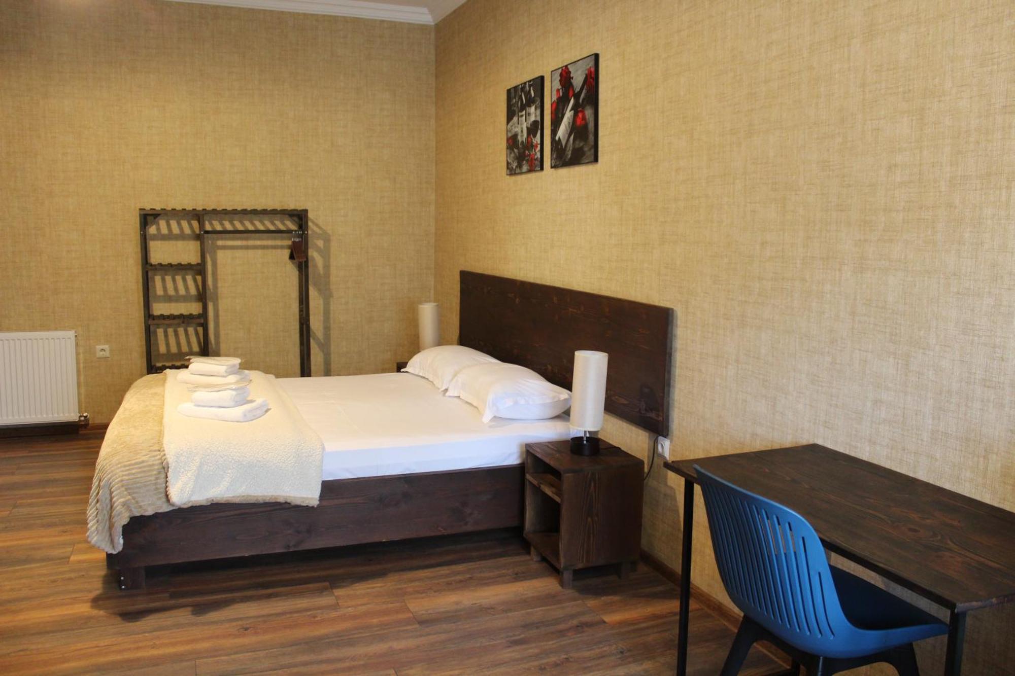 Hotel Eden Местия Экстерьер фото